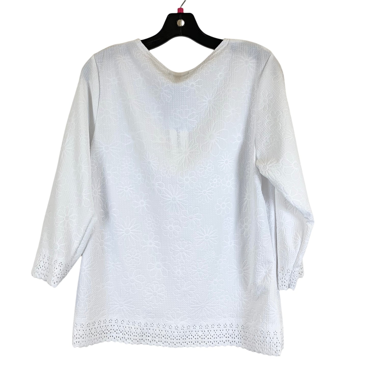 Top 3/4 Sleeve Basic By Chances R  Size: L