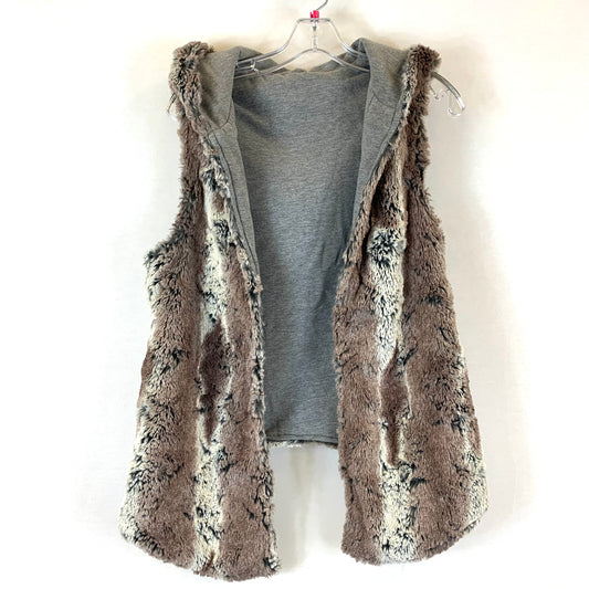 Vest Faux Fur & Sherpa By Clothes Mentor  Size: S