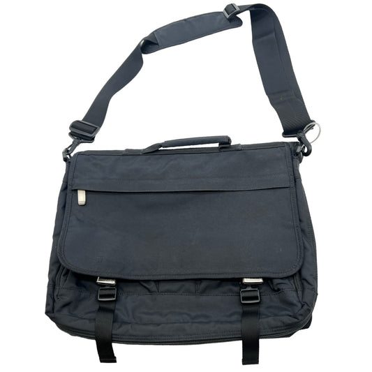 Handbag By Eddie Bauer  Size: Medium