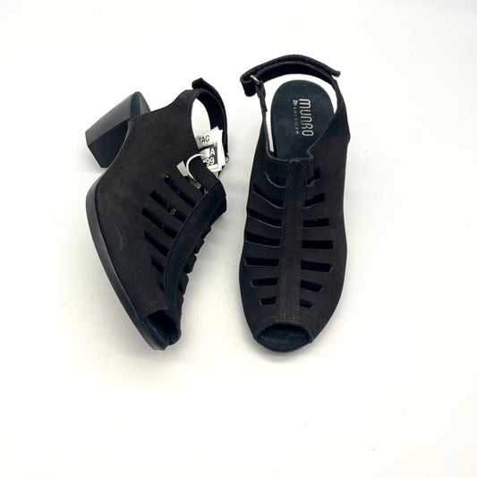 Sandals Heels Block By Munro  Size: 8