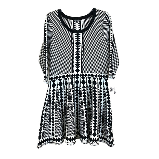 Dress Casual Short By Nina Leonard  Size: Xl
