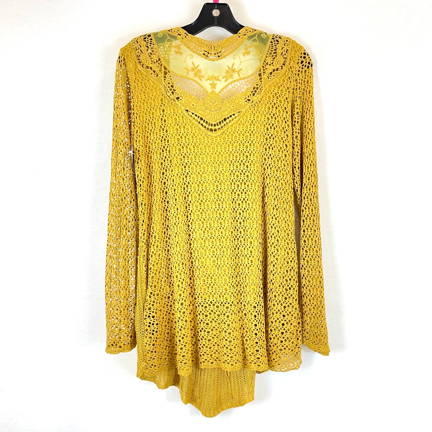 Blouse Long Sleeve By Belle France   Size: L