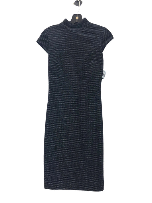 Dress Casual Short By White House Black Market  Size: Xs
