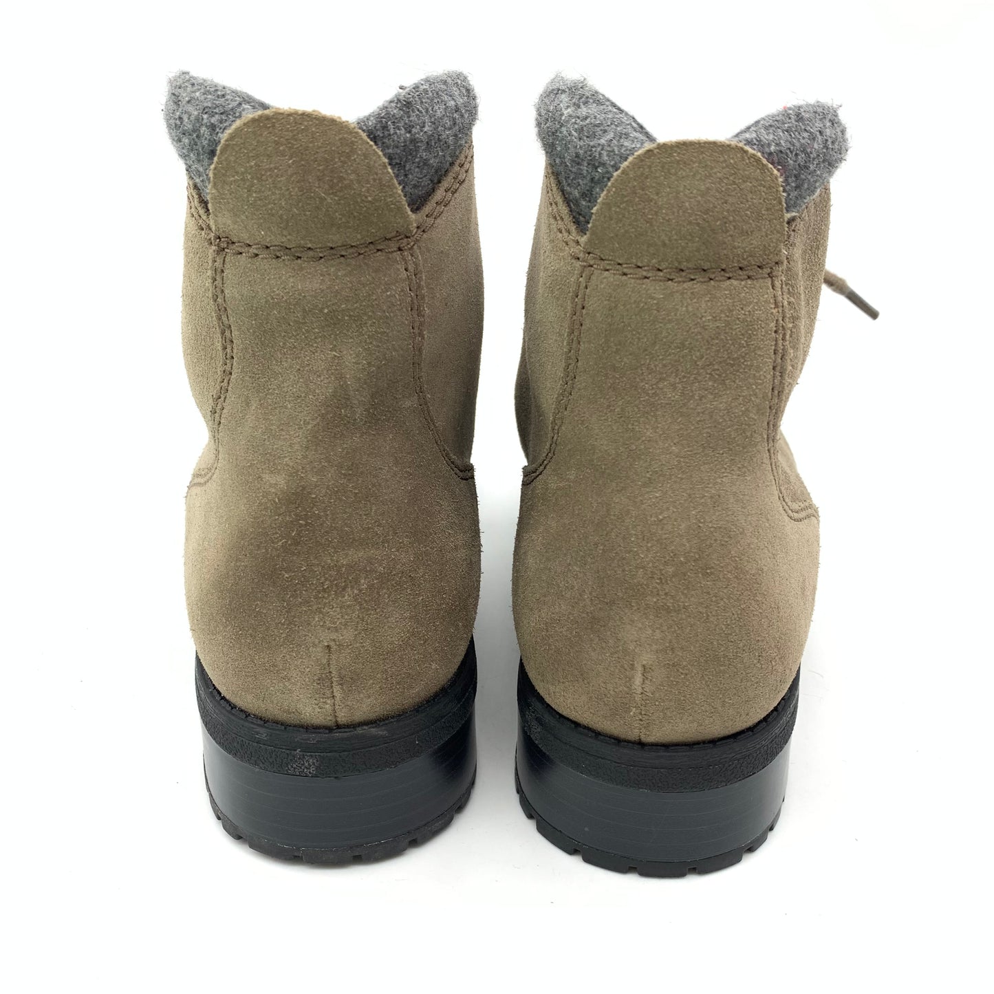 Boots Combat By Clarks  Size: 9